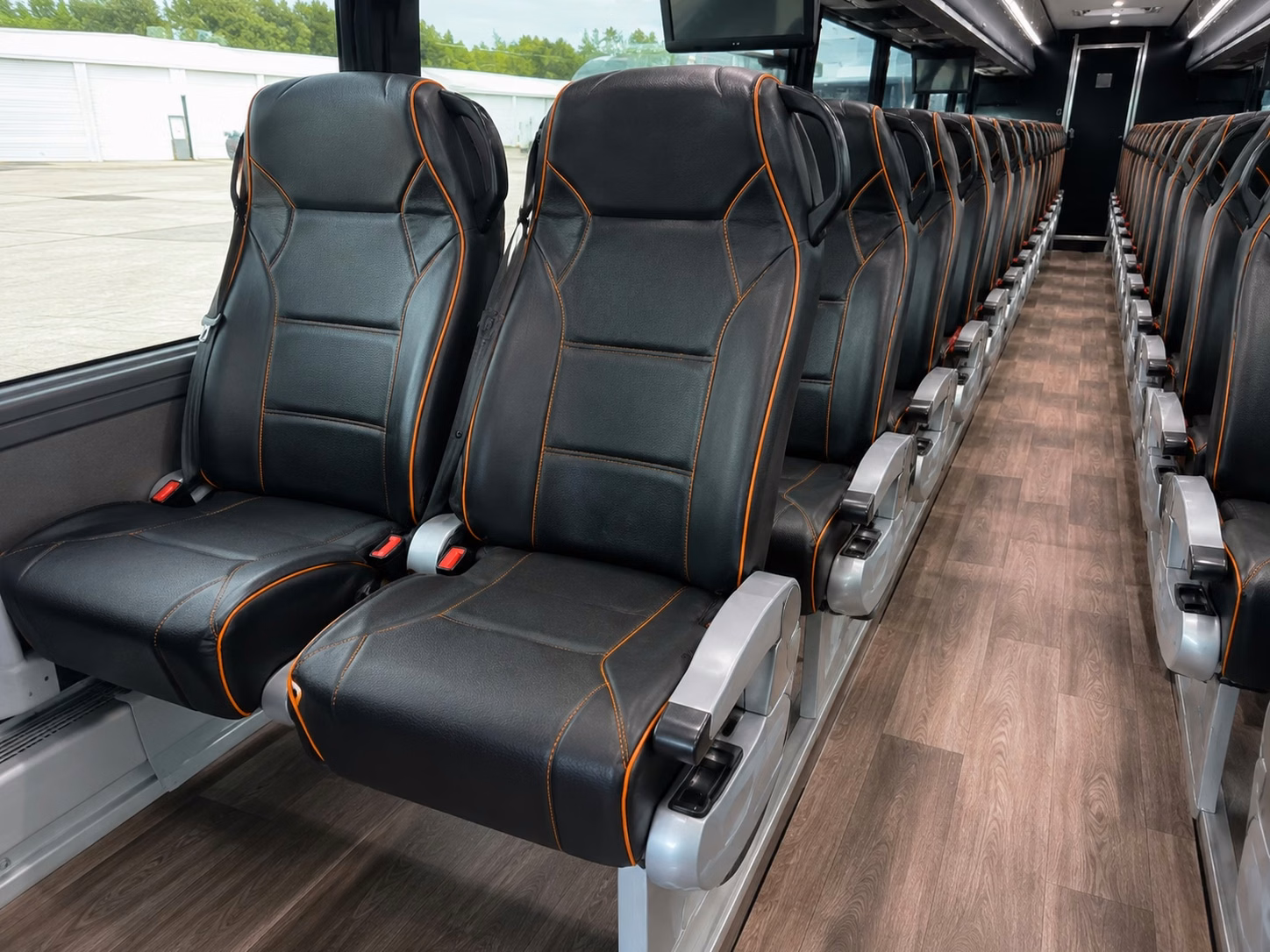 a charter bus for youth sports teams and tournament travel in largo
