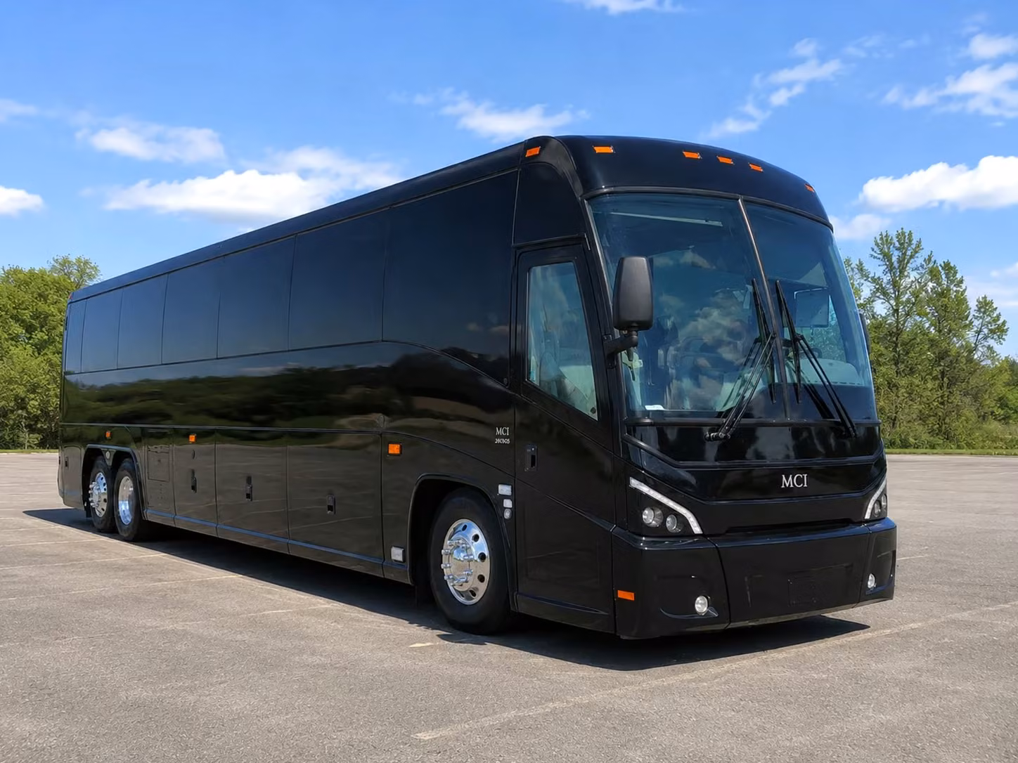 largo wedding shuttle bus rentals that keep every guest on schedule