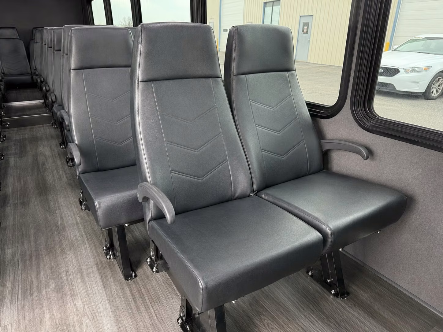 minibus rentals for largo church conferences and regional events