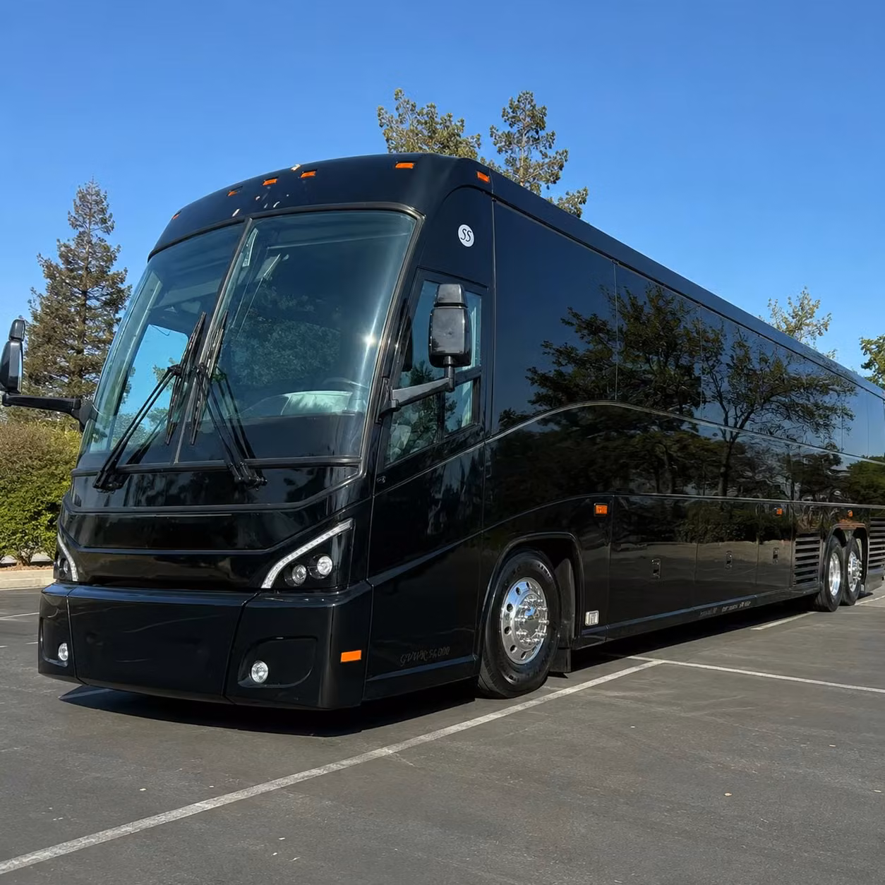 multi day largo bus rentals for graduations reunions and group getaways