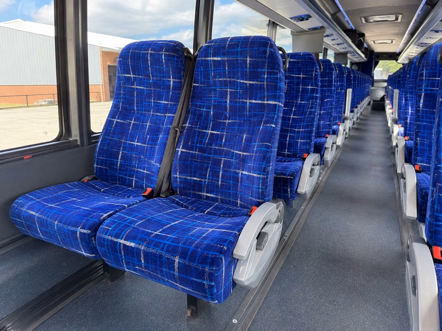 shuttle buses for largo beach weddings and gulf front ceremony venues